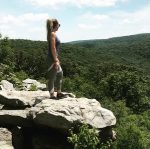 Meet your Posher, Abbey